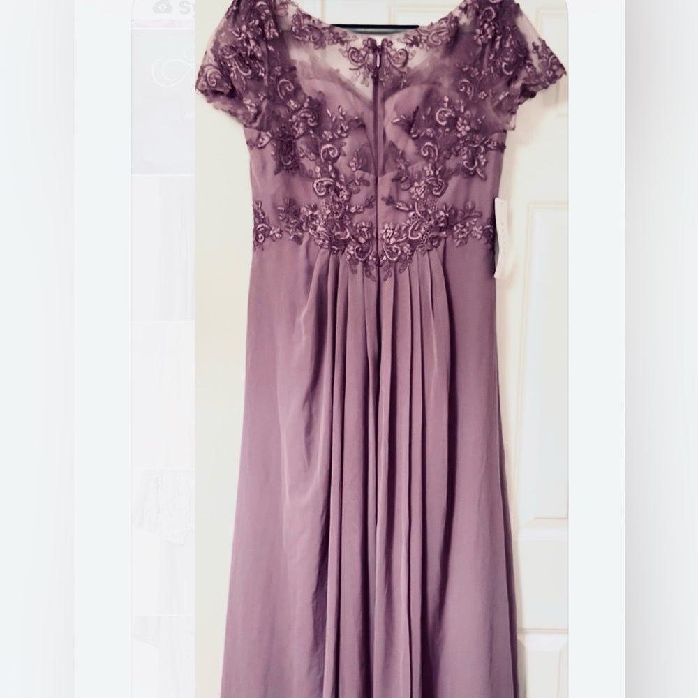 Azazie Full Length Purple Formal Dress - NWT - Size 14 - Picture 2 of 8